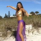 Christina Model 040 Belly Dancing Outfit 1 AI Enhanced V2 TCRips Video 220626.mkv snapshot 01.10.904