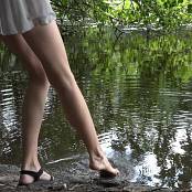 Girls Hunters of Beauty Swamp Fairy 004 Backstage C0213.00 02 55 17.Still014