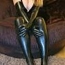 LatexNChill 048