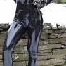 LatexNChill 056