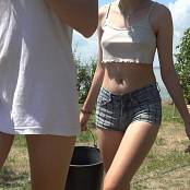 Girls Hunters of Beauty Wet Wet Wet Picture Set & Video