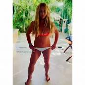 Britney Spears britneyspears   DbfHbs1gFP7   5 Video.mp4 snapshot 00.00.166