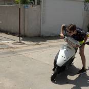 Girls Hunters of Beauty Shooting on the Way to the Sea Video 140826.mp4 snapshot 01.24.500