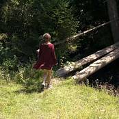 Girls Hunters of Beauty In The Mountains 006 Video 170826.mkv snapshot 01.11.043