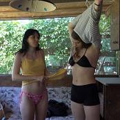Girls Hunters of Beauty Sunscreen 001 C0001.00 01 43 18.Still014