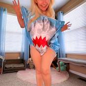 Sexy Pattycake Shark Week Shower Video
