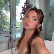 Bougie BB being naughty in the bath Video.mp4 snapshot 00.00.000