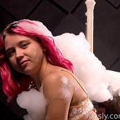 Cinderella Story Pink Rabbit Tenderness On The Bed Picture Set 016