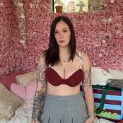 Meg Turney OnlyFans Try On Video 300926.mp4 snapshot 02.48.168
