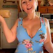 Sexy Pattycake 0ifg2fwse5547w3kida3v source Video.mp4 snapshot 00.11.997