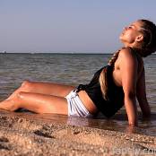 Cinderella Story Cinderella Wild Beach 006 961336284054319104