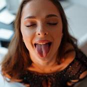 Eva R KatyaS 30c7a856 6a4d 41b8 bbb4 5673fec29ad7