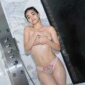 TeenMarvel Zara Mendoza Shower 110